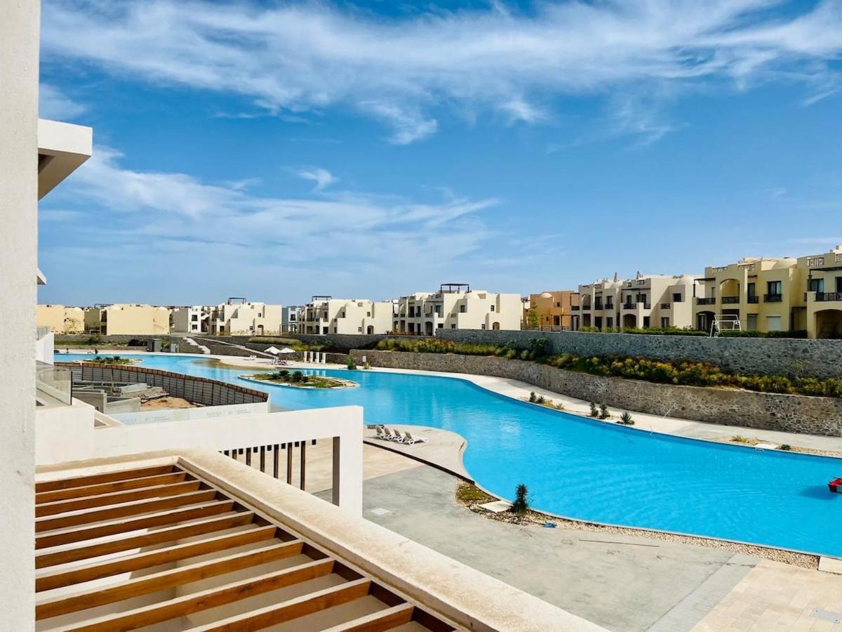 Panoramic Lagoon & Sea View Modern 3br Hurghada